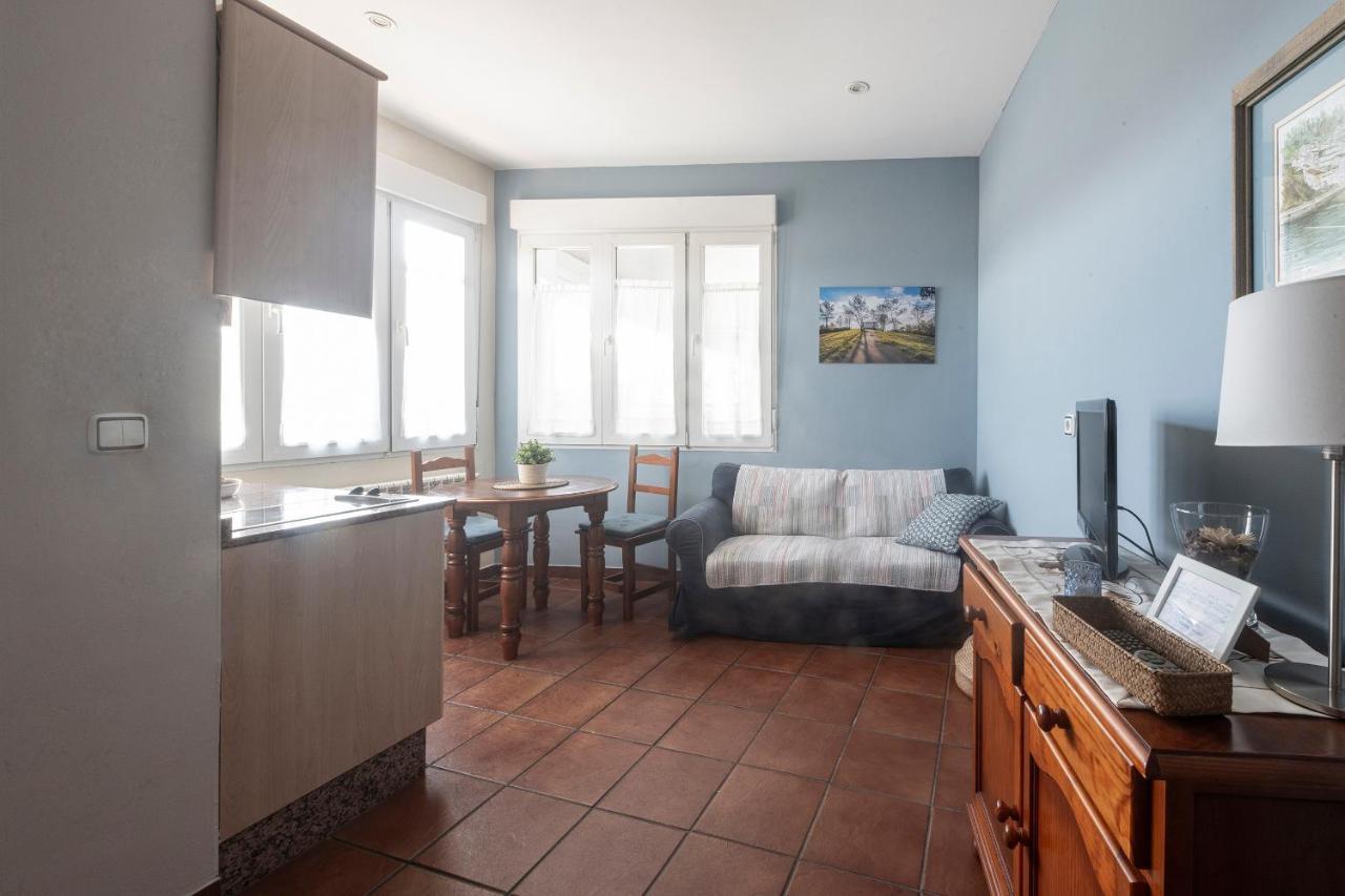 Apartamentos Turisticos La Flor Muros de Nalón Exteriör bild