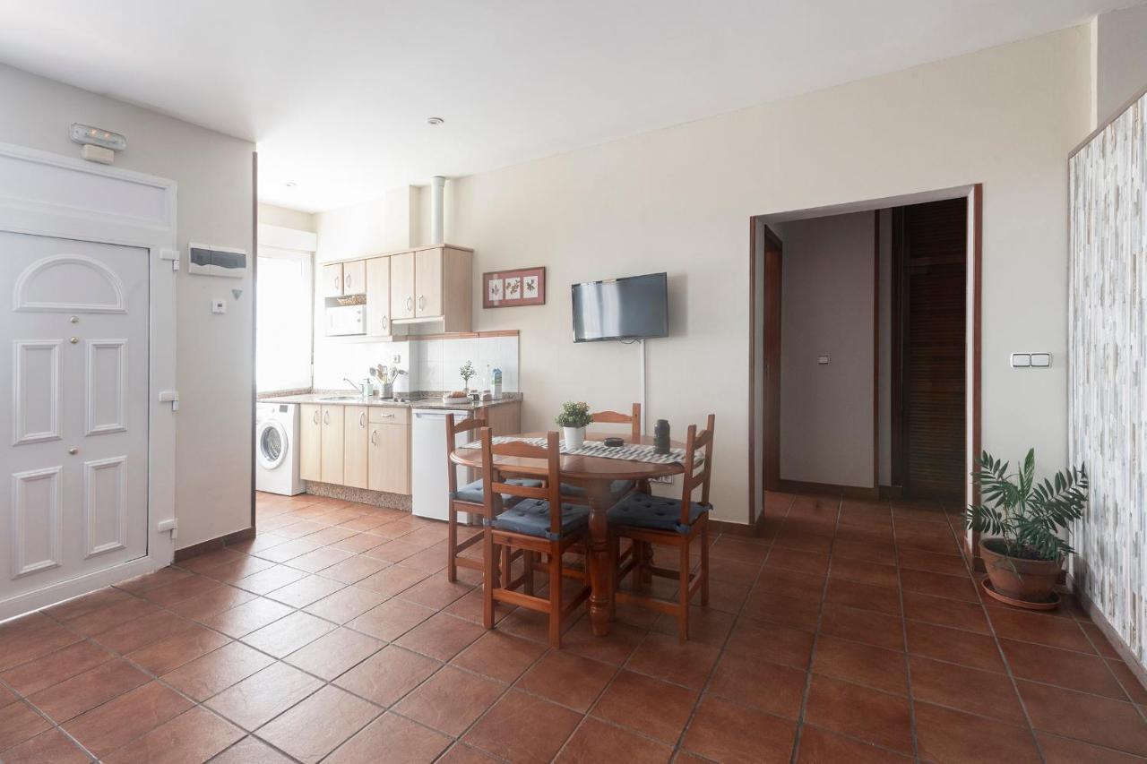 Apartamentos Turisticos La Flor Muros de Nalón Exteriör bild