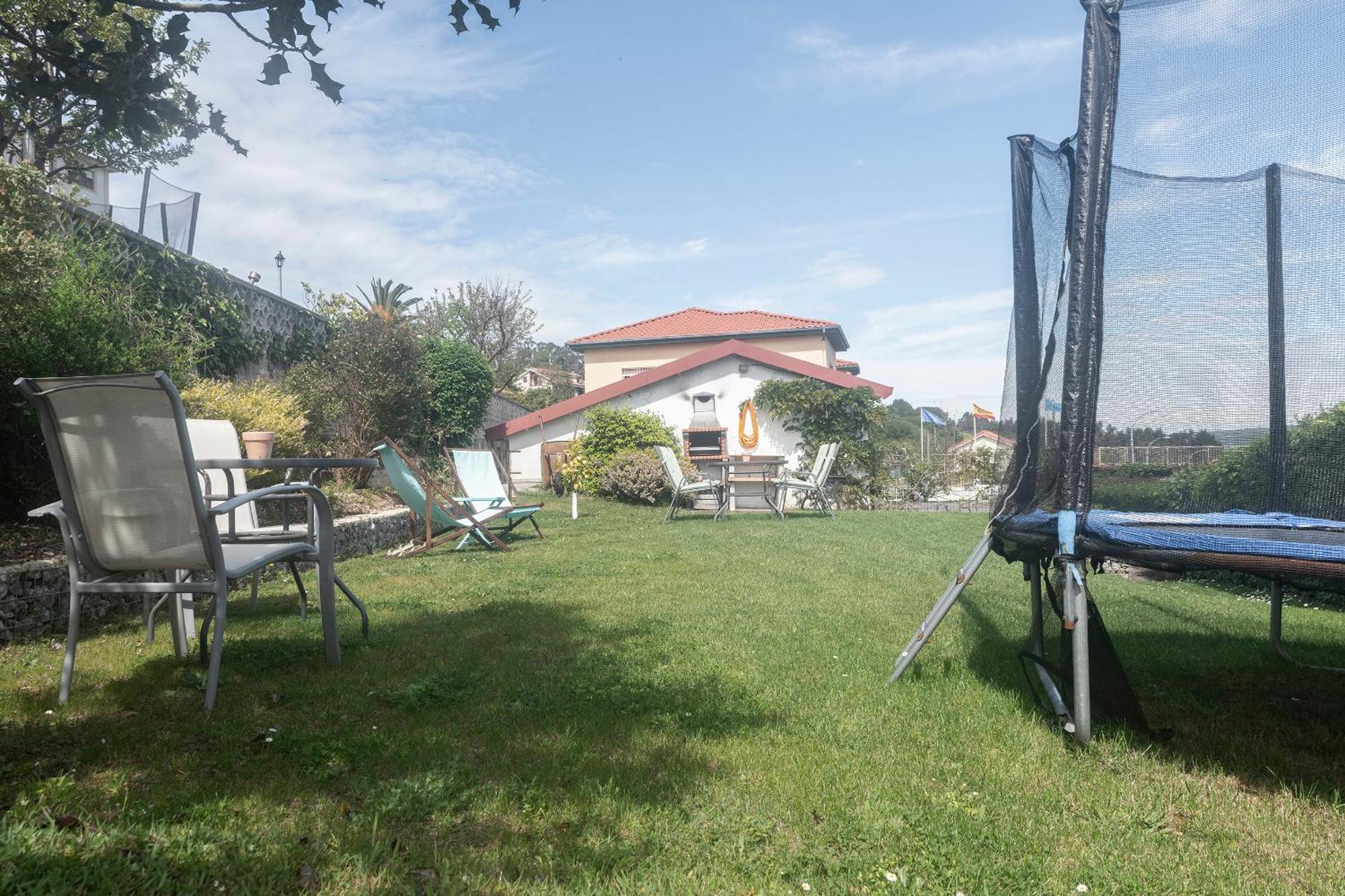 Apartamentos Turisticos La Flor Muros de Nalón Exteriör bild
